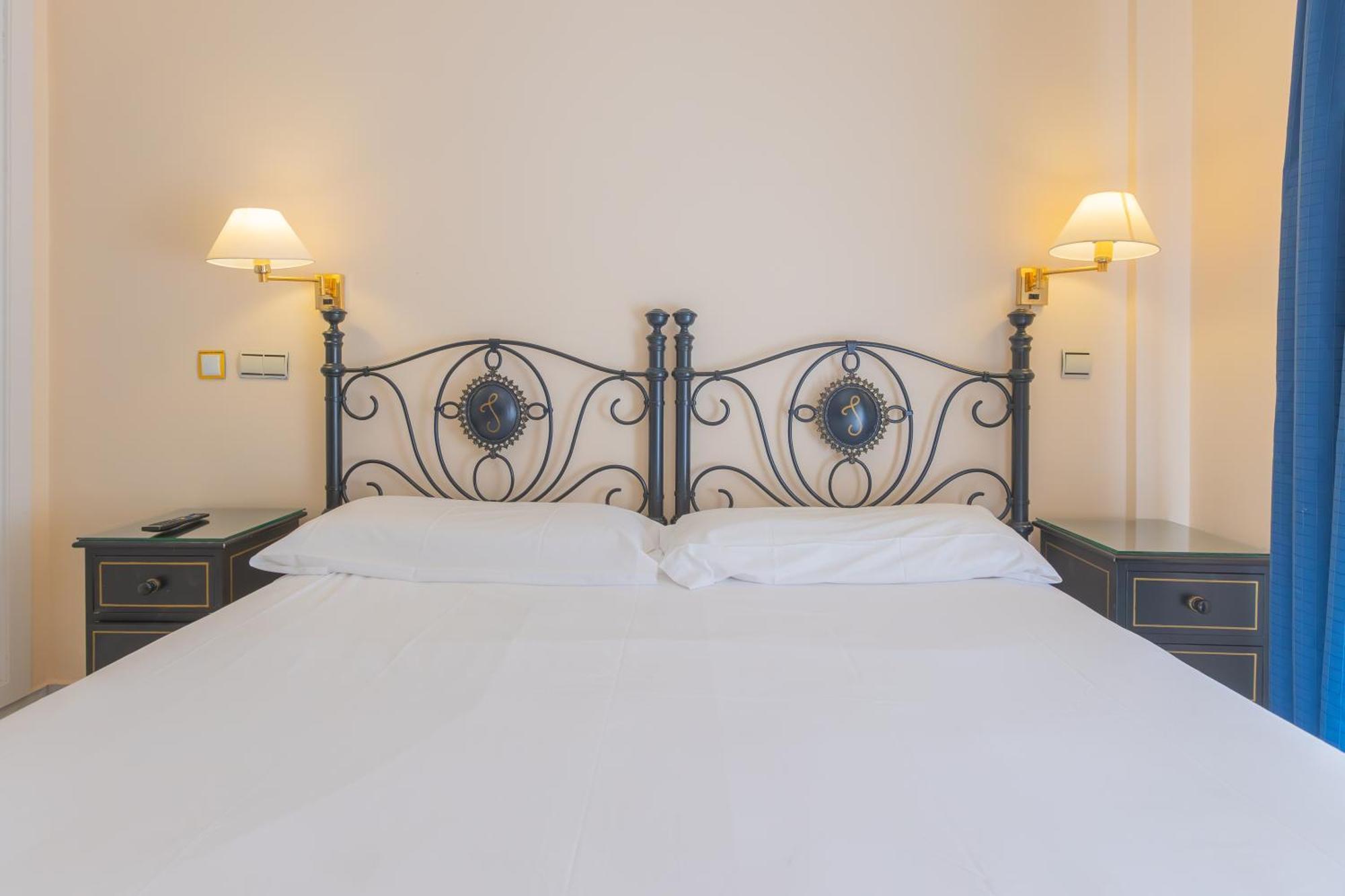 Apartamentos Soho Boutique Vistahermosa Ел Пуерто де Санта Мария Екстериор снимка